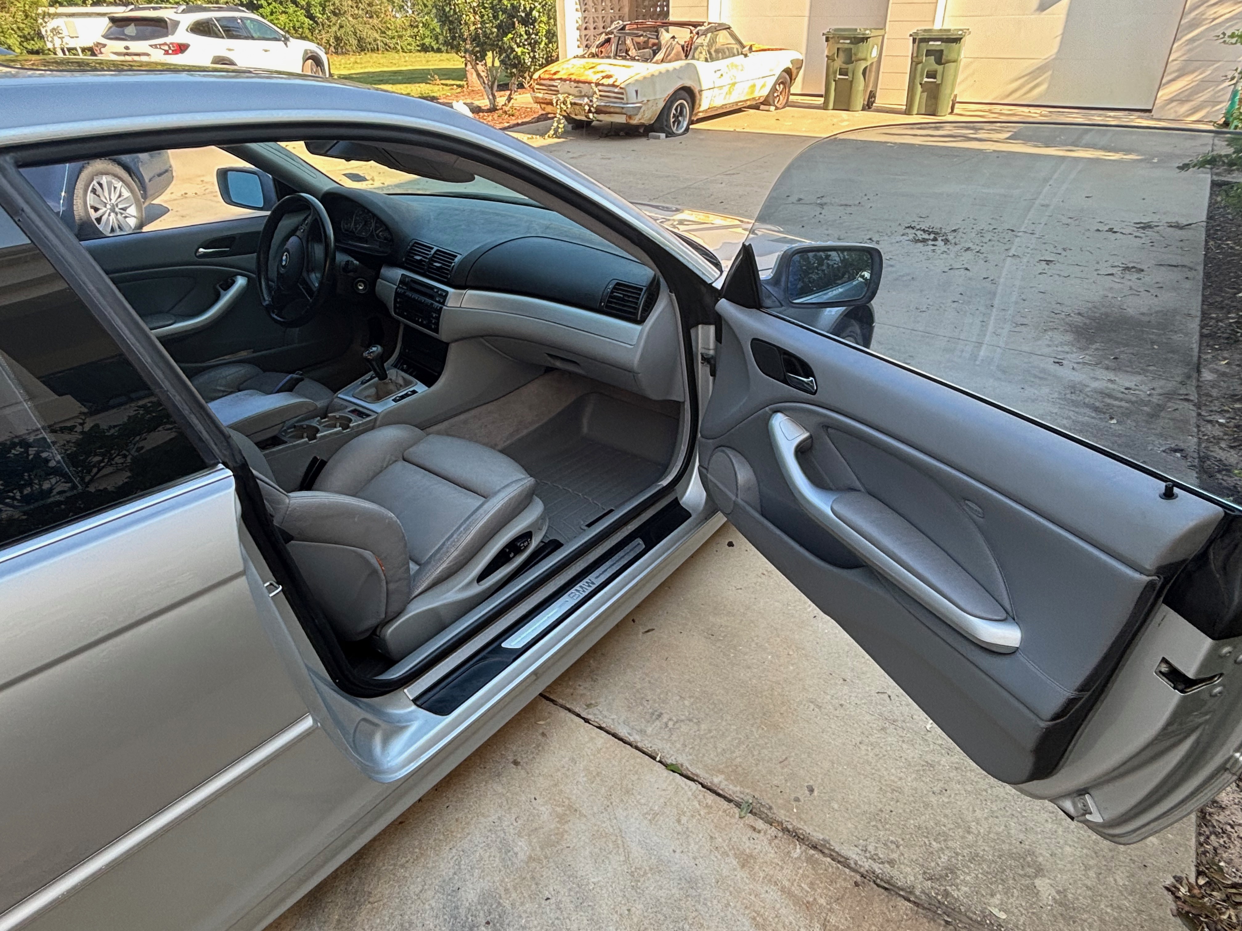 Used 2001 BMW 330Ci Coupe RWD image 8