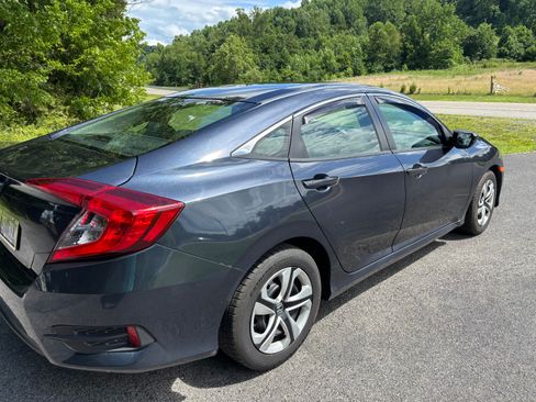 Used 2018 Honda Civic LX image 8