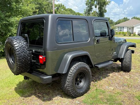 Used 2006 Jeep Wrangler Unlimited AWD/4WD image 10
