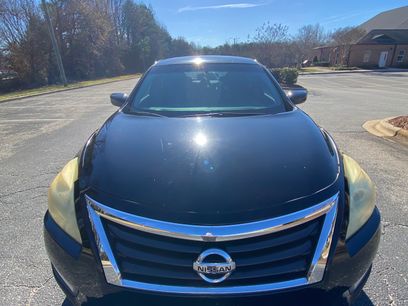 Used 2013 Nissan Altima 2.5 SV