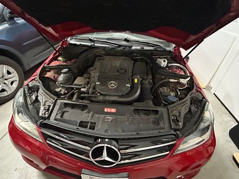 Used 2013 Mercedes-Benz C 250 Coupe image 13