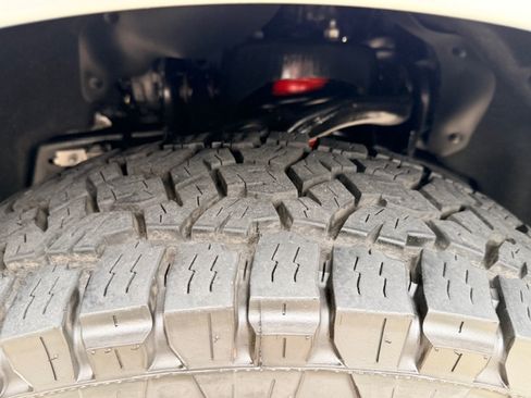 Used 2023 Ford Expedition Timberline image 16