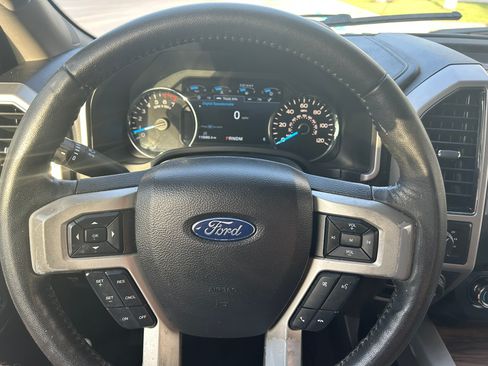 Used 2018 Ford F150 Lariat AWD/4WD image 11