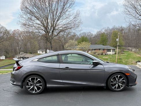 Used 2018 Honda Civic Si image 8