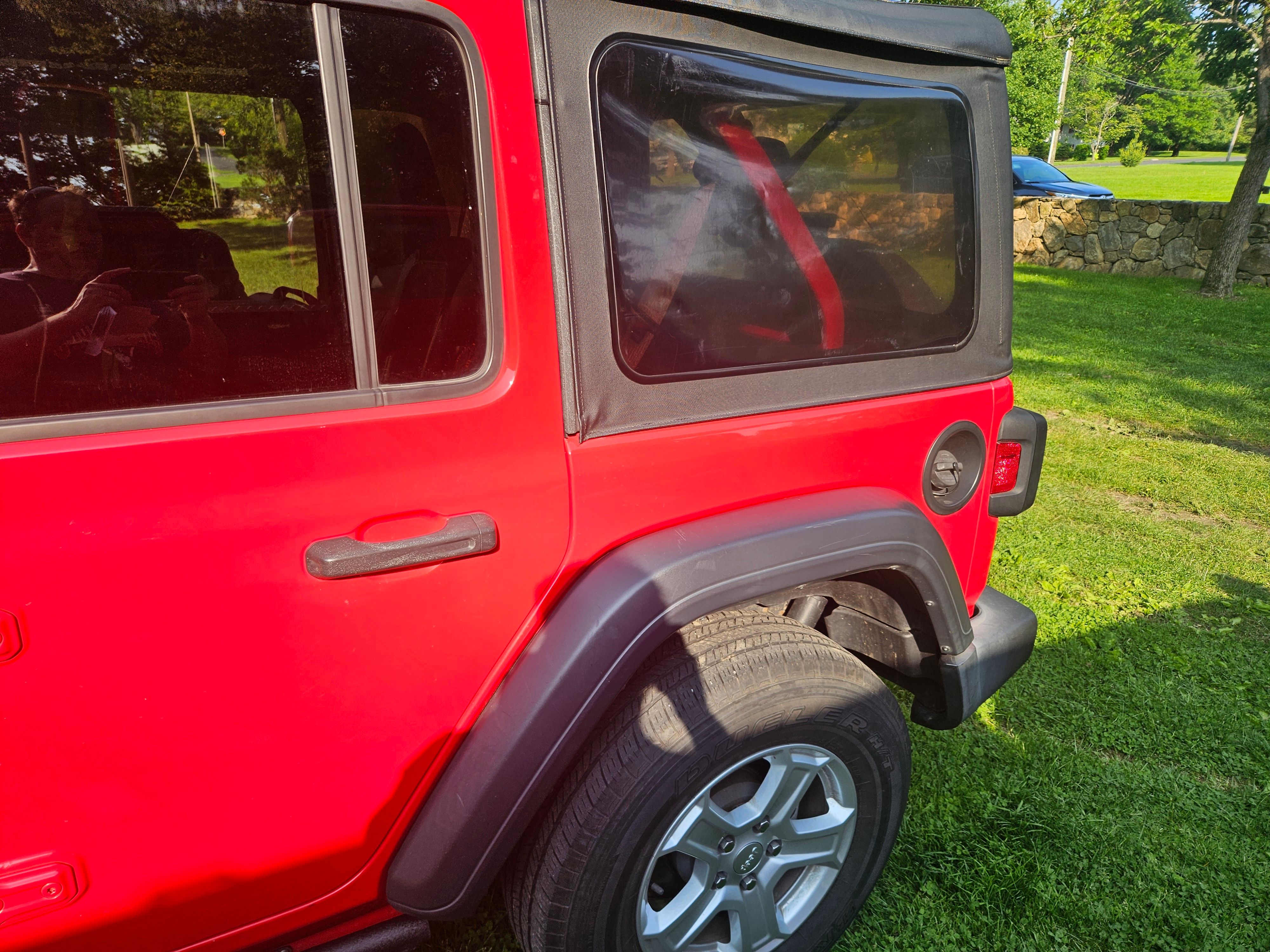 Used 2018 Jeep Wrangler Unlimited Sport S AWD/4WD image 5