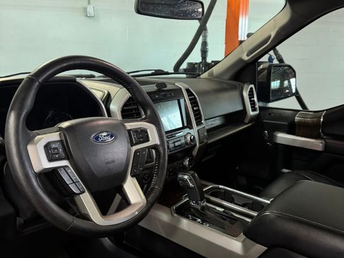 Used 2019 Ford F150 Lariat w/ Equipment Group 502A Luxury image 2