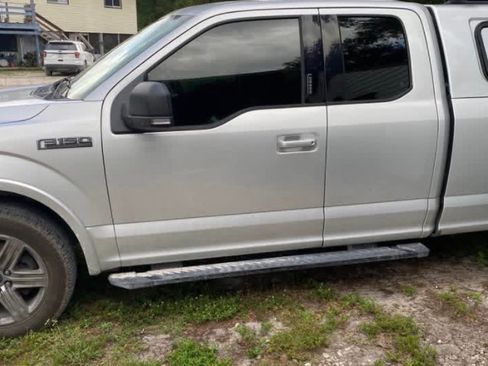 Used 2018 Ford F150 XLT w/ Equipment Group 301A Mid RWD image 5