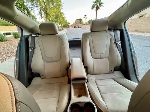 Used 2015 Chevrolet Volt Premium w/ Premium Trim Package image 13