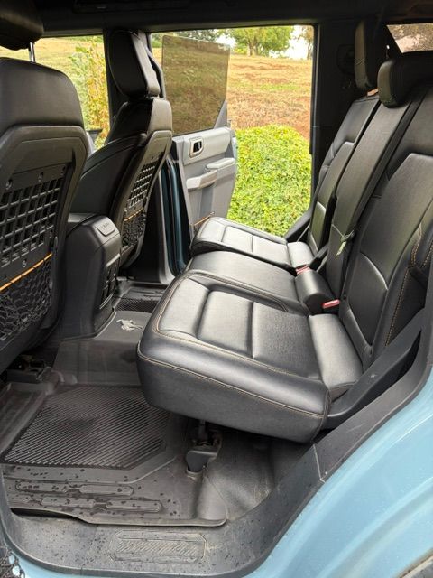 Used 2021 Ford Bronco Badlands w/ Sasquatch Package AWD/4WD image 14