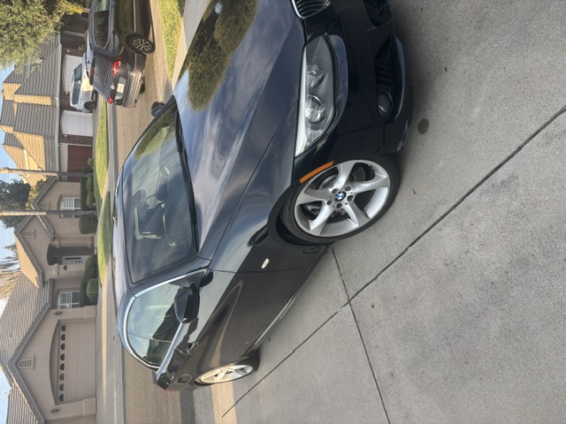 Used 2012 BMW 335i Convertible RWD image 4