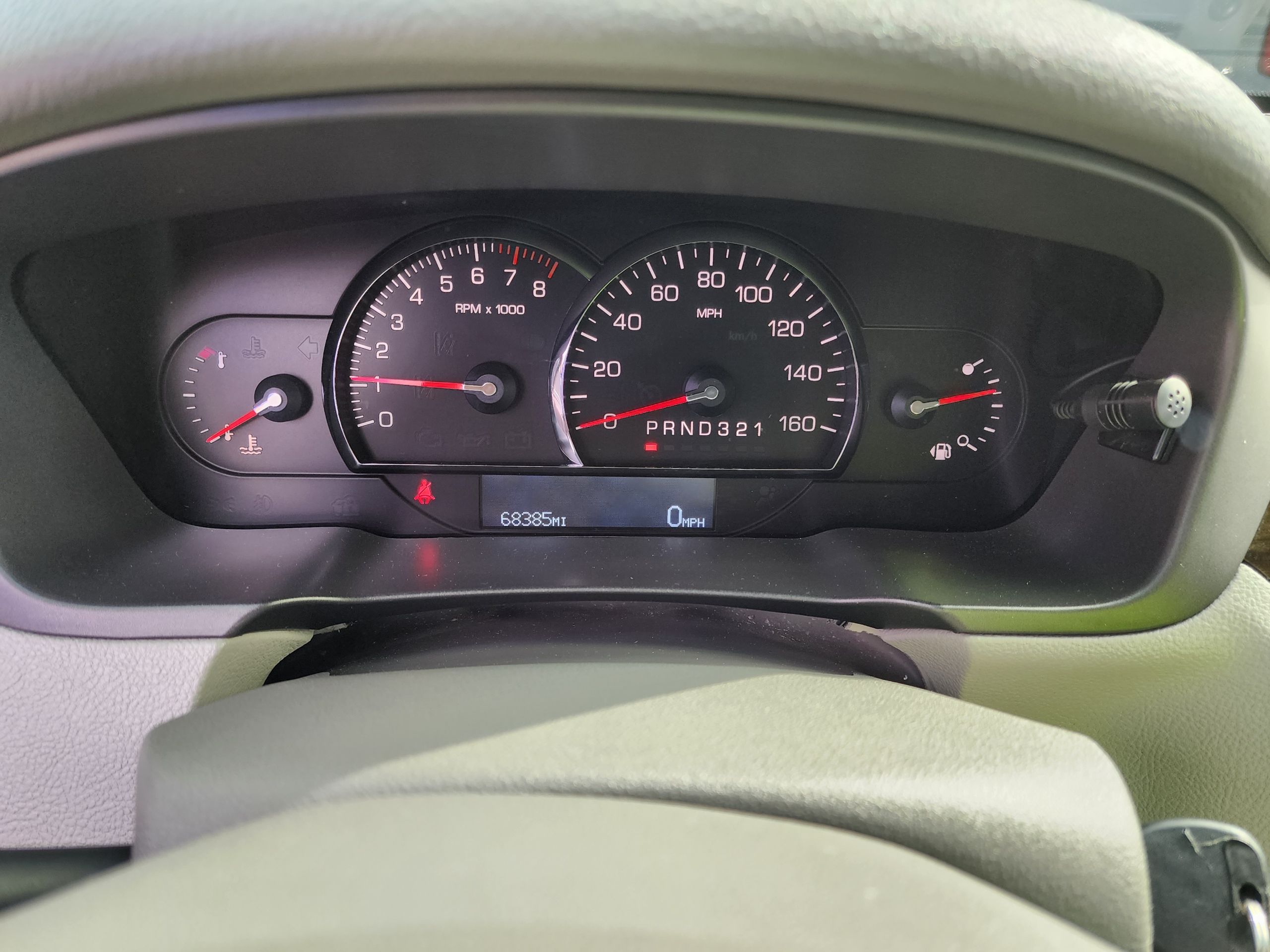 Used 2008 Cadillac DTS w/ Sun And Navigation Package FWD image 11