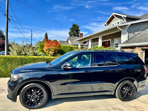 Used 2016 Dodge Durango R/T w/ Technology Group AWD/4WD image 2