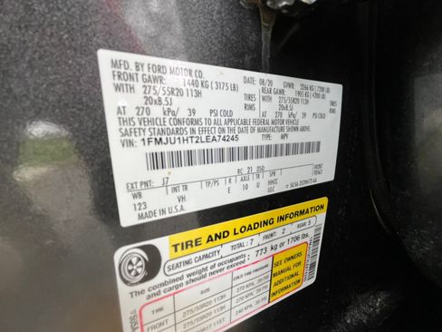 Used 2020 Ford Expedition XLT w/ Equipment Group 202A image 16