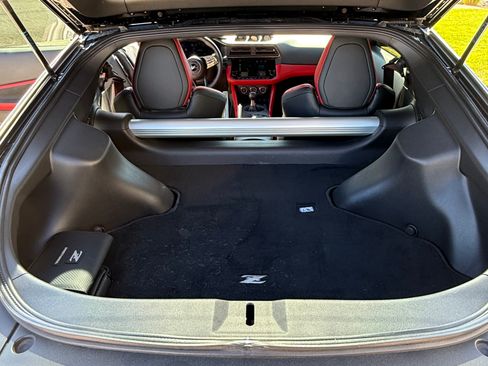 Used 2025 Nissan Z Performance w/ Floor Mat Package RWD image 17