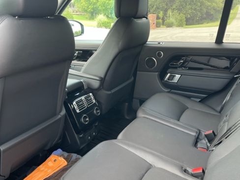 Used 2021 Land Rover Range Rover Westminster Edition image 10