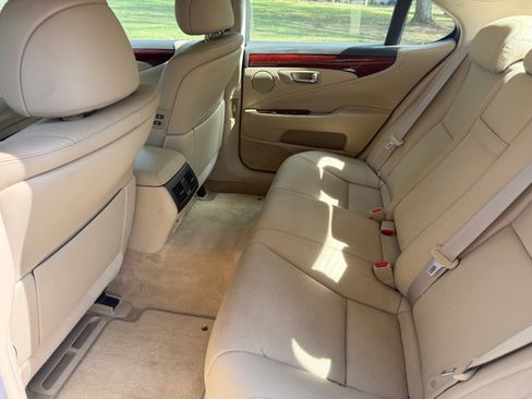 Used 2008 Lexus LS 460 image 14