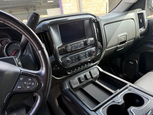 Used 2015 Chevrolet Silverado 1500 LTZ Z71 w/ Midnight Edition image 16