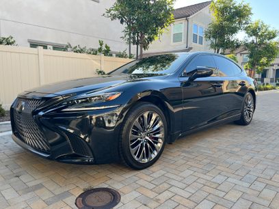 Used 2018 Lexus LS 500h w/ Luxury Package