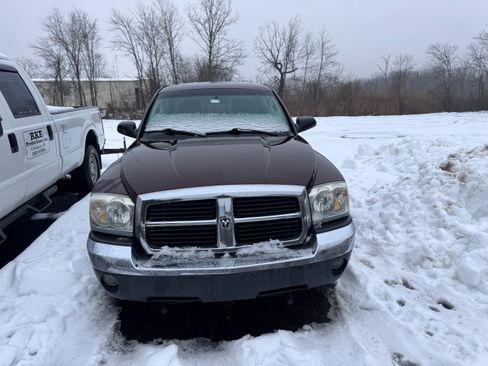Used 2005 Dodge Dakota SLT image 6
