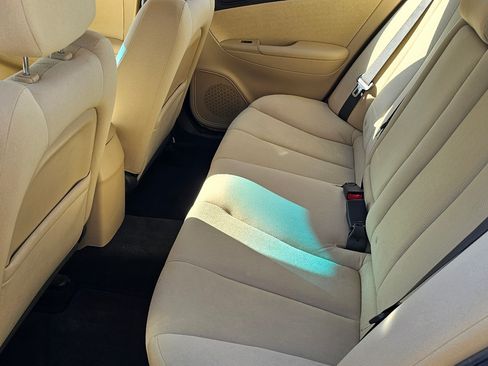 Used 2009 Hyundai Sonata GLS w/ Popular Equipment Pkg 2 image 7