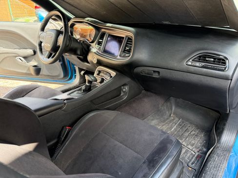 Used 2019 Dodge Challenger R/T Scat Pack w/ T/A Package image 10