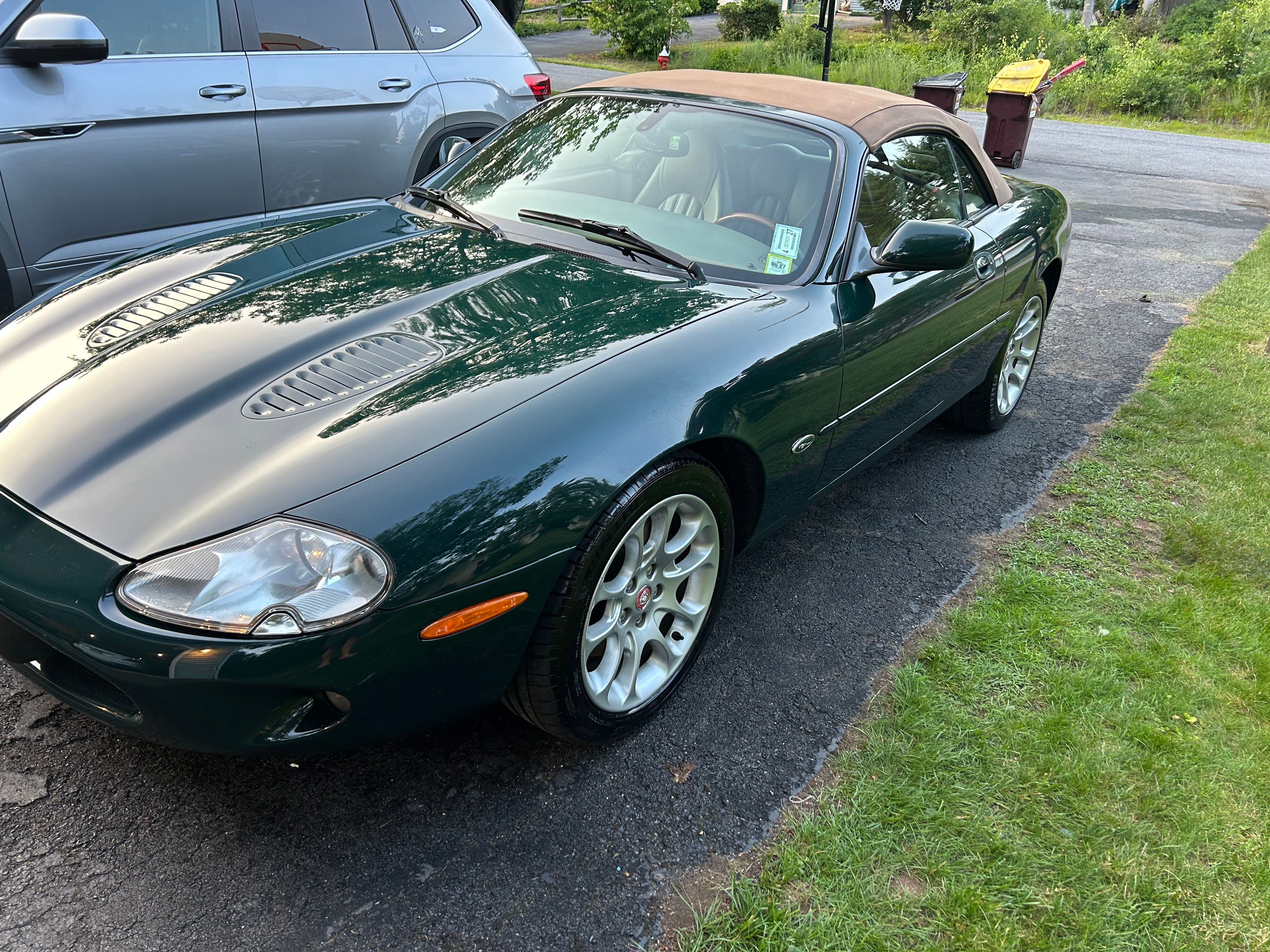 Used 2000 Jaguar XK8 Convertible RWD image 13
