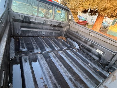 Used 2011 Honda Ridgeline RT image 4