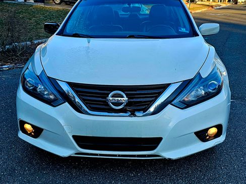 Used 2016 Nissan Altima 2.5 SR image 5
