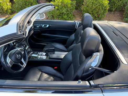 Used 2016 Mercedes-Benz SL 400 image 10