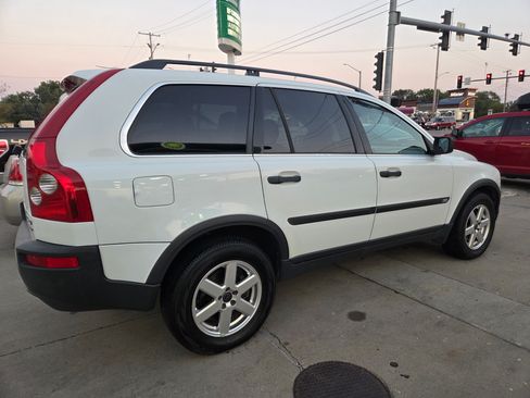 Used 2004 Volvo XC90 T6 image 4