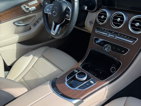 Used 2021 Mercedes-Benz C 300 Sedan image 19
