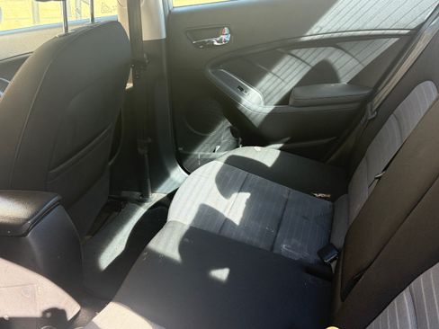 Used 2014 Kia Forte EX image 13