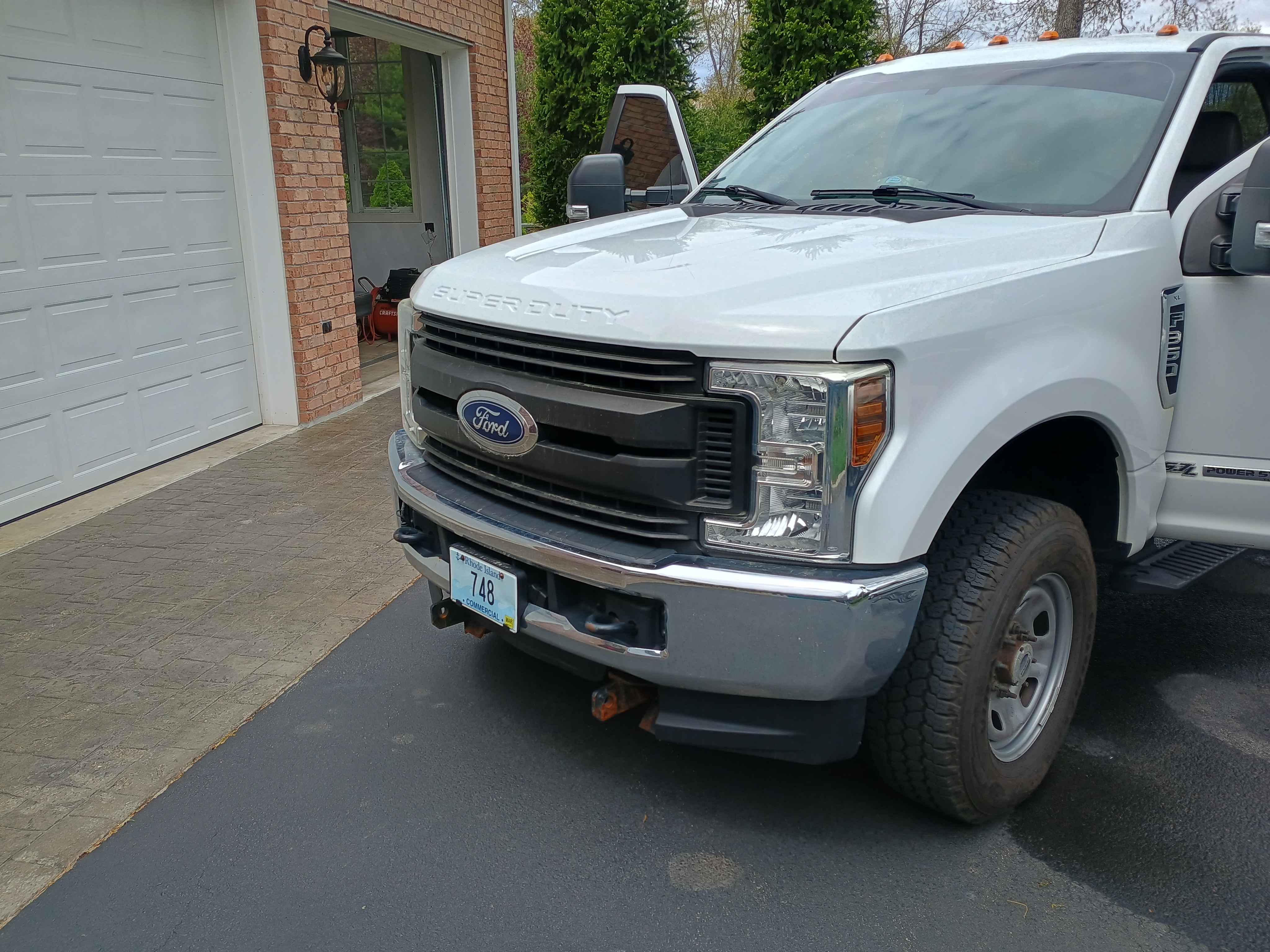 Used 2019 Ford F350 XL w/ XL Value Package AWD/4WD image 4