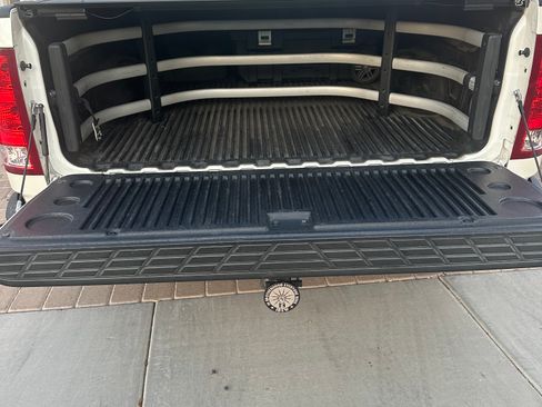 Used 2012 GMC Sierra 1500 SLE w/ Texas Edition image 11