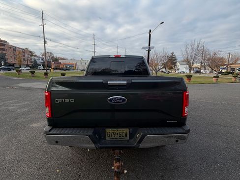 Used 2015 Ford F150 XLT w/ Equipment Group 302A Luxury image 2