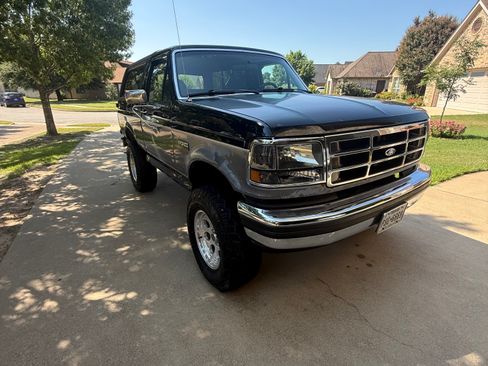 Used 1992 Ford Bronco AWD/4WD image 5