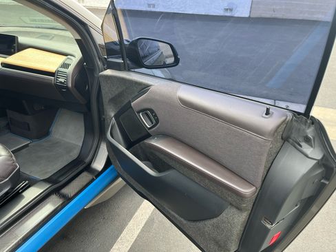 Used 2016 BMW i3 w/ Range Extender image 11