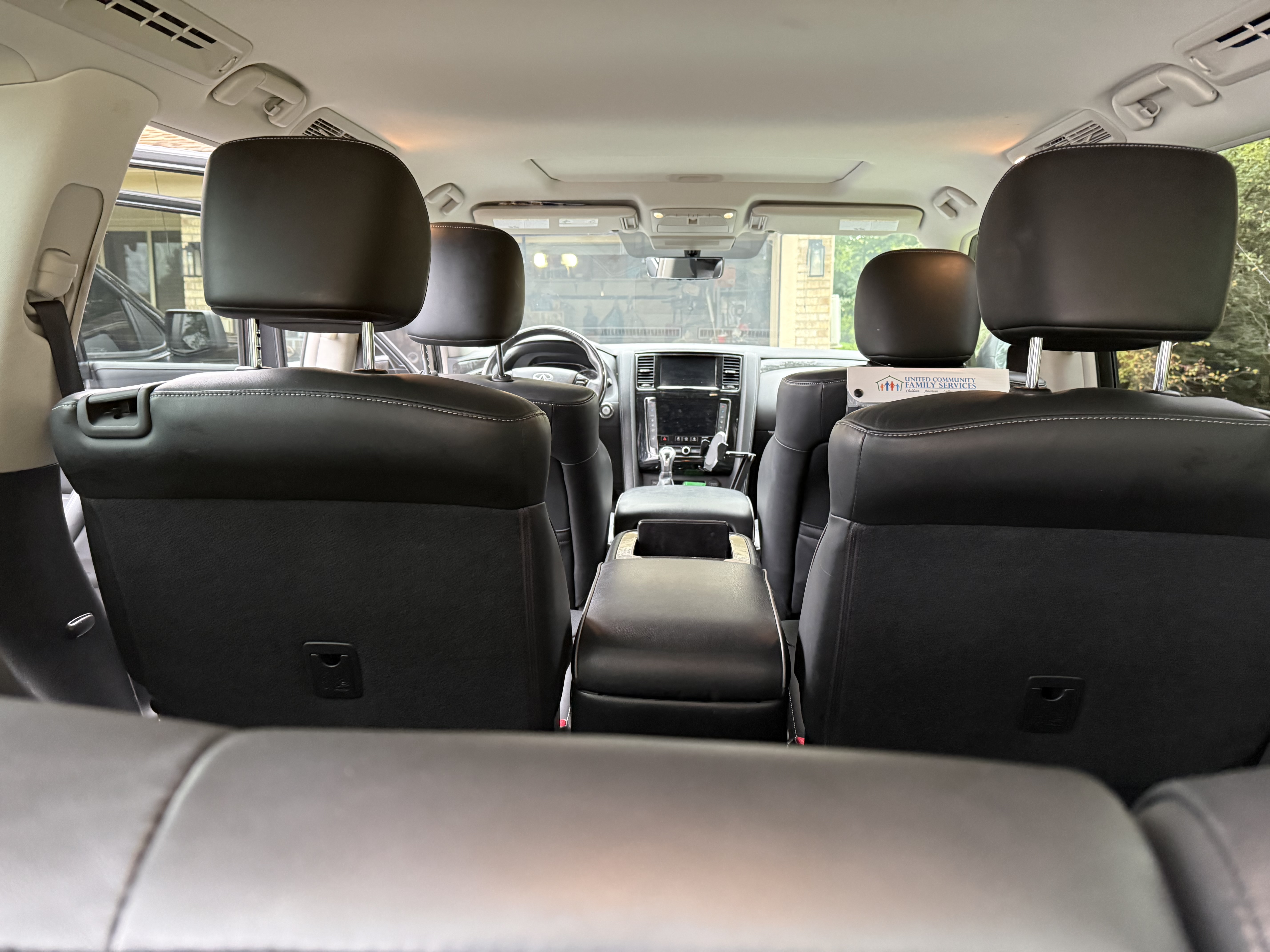 Used 2021 INFINITI QX80 Luxe w/ All-Season Package AWD/4WD image 12