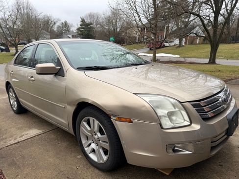 Used 2008 Ford Fusion SEL image 2