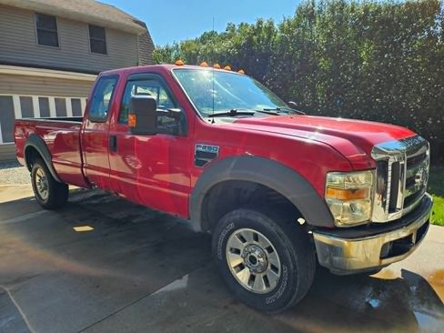 Used 2008 Ford F250 XLT AWD/4WD image 2
