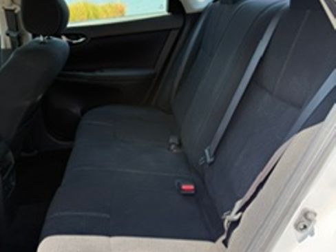 Used 2018 Nissan Sentra S FWD image 12