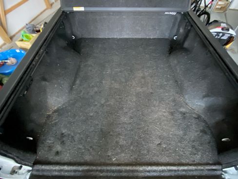 Used 2022 RAM 2500 Tradesman w/ Chrome Appearance Group image 13