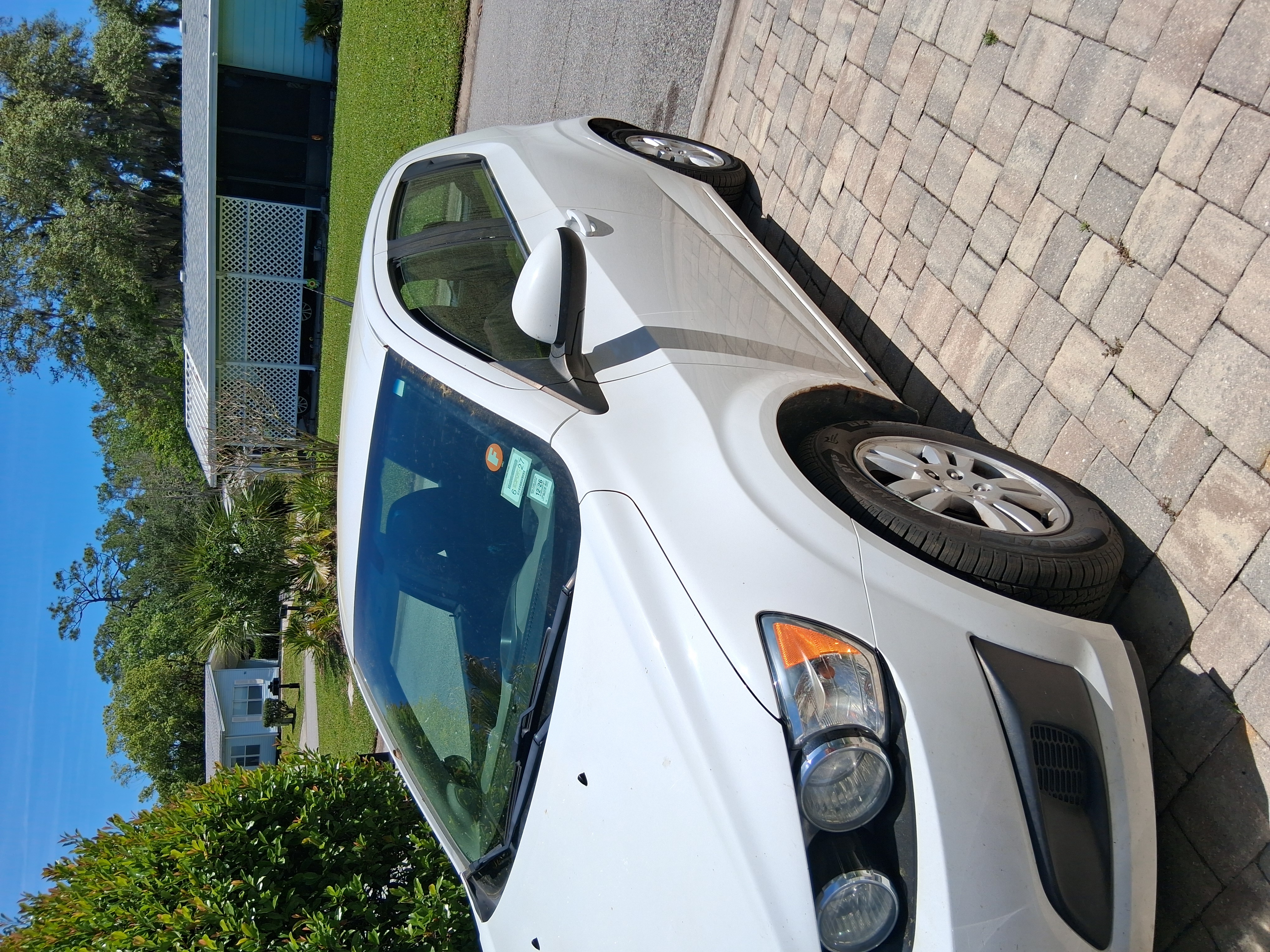 Used 2014 Chevrolet Sonic LT FWD image 1