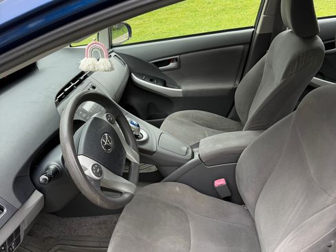 Used 2010 Toyota Prius Five FWD image 9