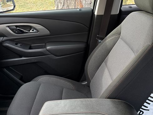 Used 2018 Chevrolet Traverse LS w/ LPO, Floor Liner Package image 2