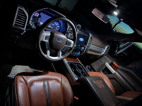 Used 2021 Ford F250 King Ranch w/ King Ranch Ultimate Package image 18