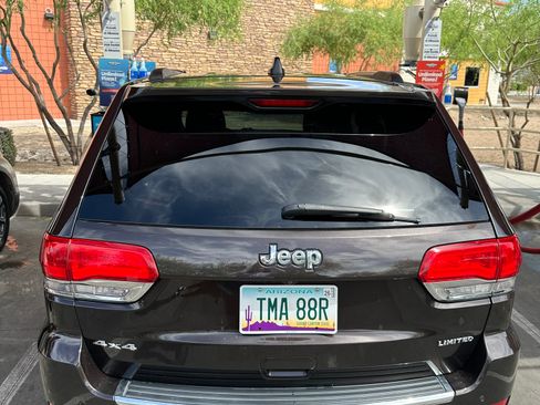 Used 2016 Jeep Grand Cherokee Limited image 5