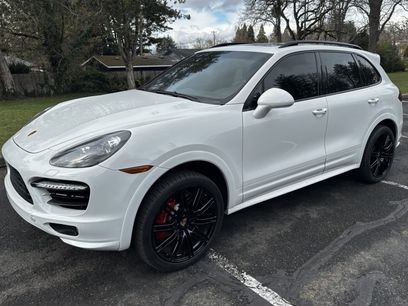 Used 2013 Porsche Cayenne Turbo w/ Sportdesign Pkg w/Side Skirts