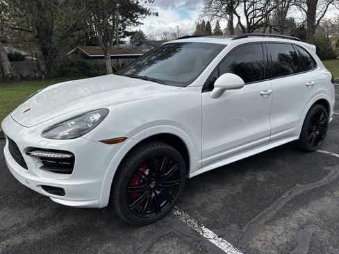 Used 2013 Porsche Cayenne Turbo w/ Sportdesign Pkg w/Side Skirts image 1