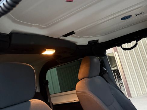 Used 2013 Jeep Wrangler Sport AWD/4WD image 8